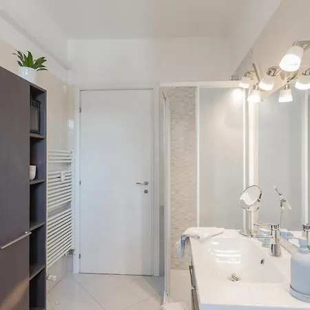Chiara's By Rent Апартаменты Комо