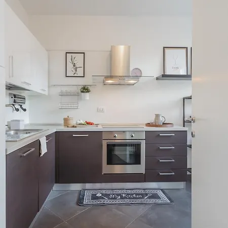 Chiara's By Rent Appartement *