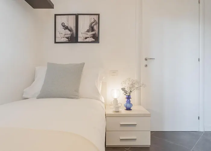 Chiara's By Rent